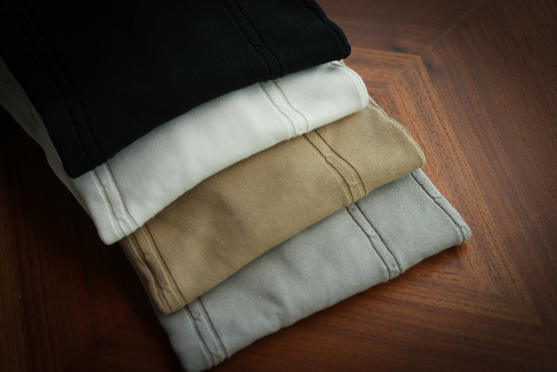 Knit Textured Round Neck