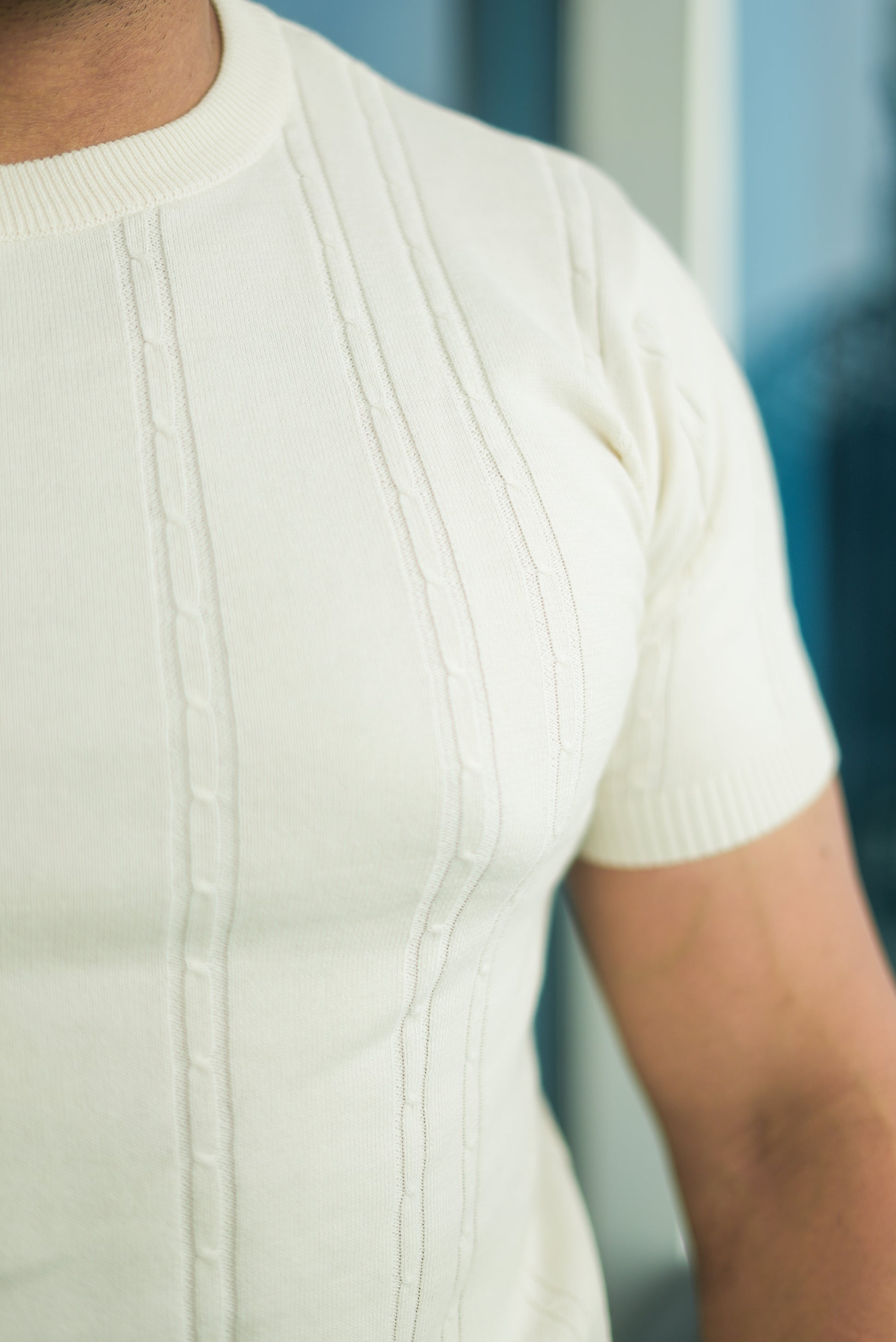Knit Textured Round Neck