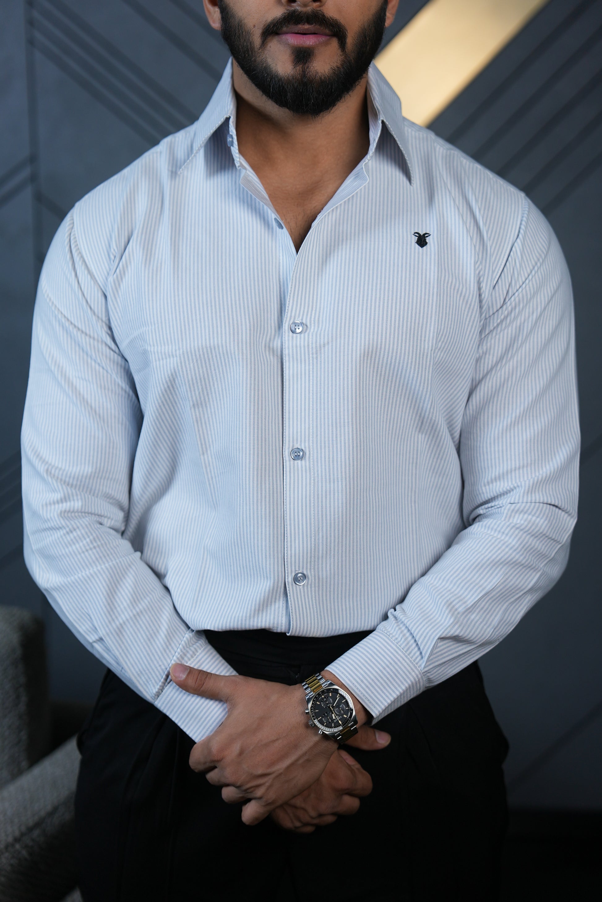 Old Money Essential Men Shirt